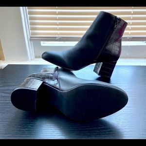 Ann Taylor Boots